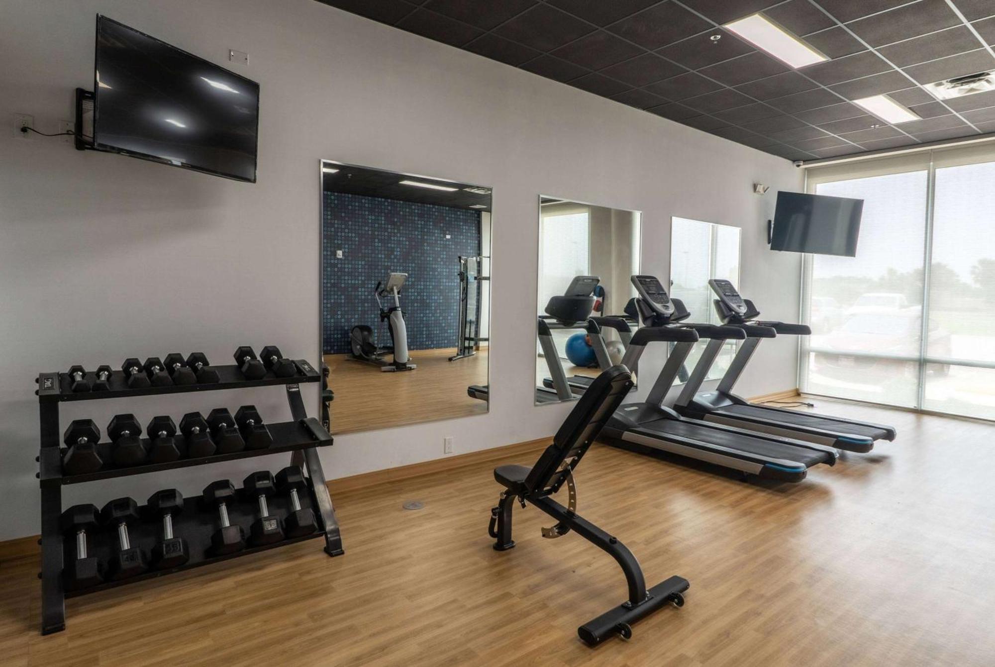 La Quinta Inn & Suites By Wyndham Corpus Christi Southeast ภายนอก รูปภาพ